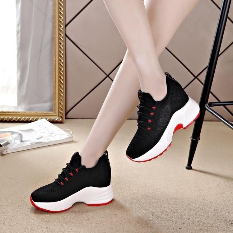Fashionable High Rise Sports Shoes for Women 2024 New Design with Thick Bottom Mesh Breathable Casual Vulcanized Shoes Sneakers