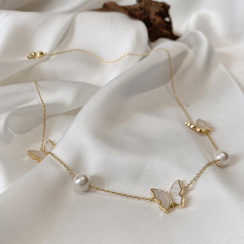 Butterfly Drop Oil Pearl Faux Crystal Necklace Versatile High-end Clavicle Chain Niche Design Jewelry Women