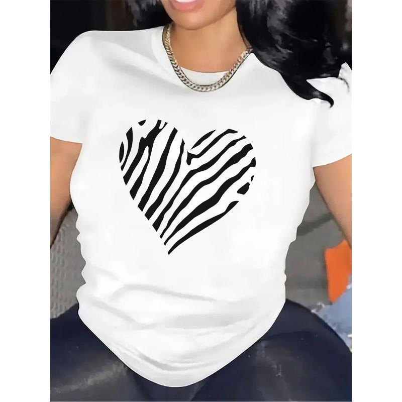 Zebra Print Heart Design Short Sleeve T-Shirt for Women, Durable Polyester Fabric, Perfect for Casual Dining Room or Living Room Use, S белый