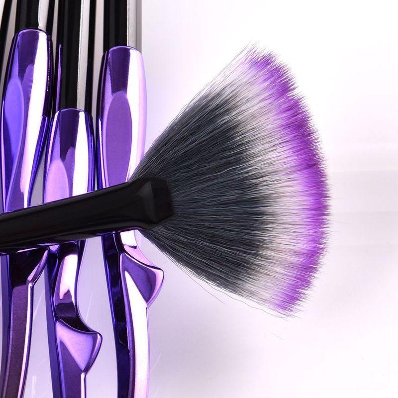 Pociągnięcie Piękna - Zestaw Pędzli do Makijażu