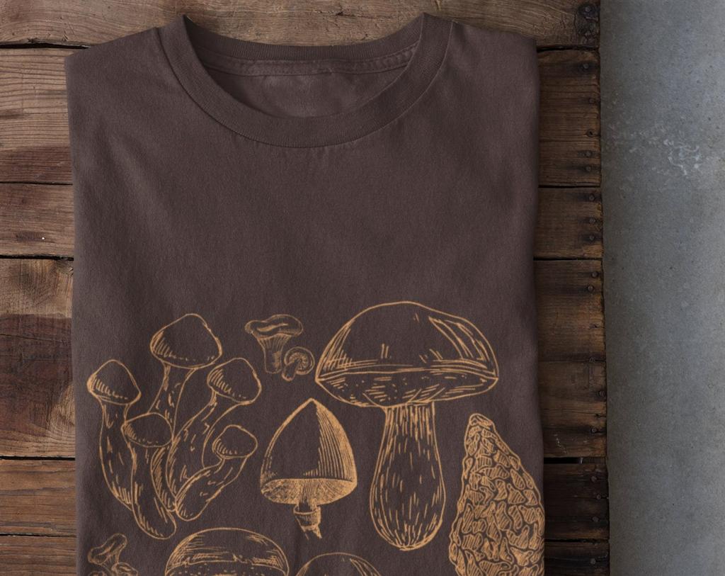 Mushroom Tshirt, Foraging Shirt, Grunge Clothing, Cottagecore Shirt, Nature Lover Shirt, Fungi T-shirt, Goblincore Shirt, Foraging Gifts