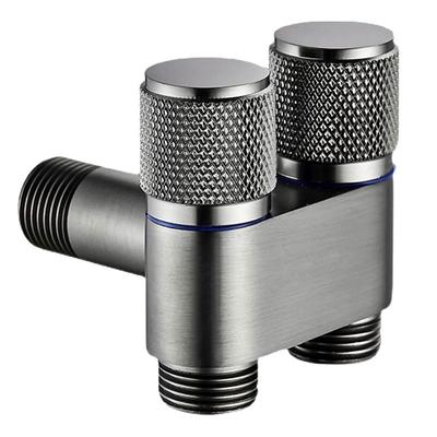 Tuqiu Gun Gray Ruční bidetová sprška Douche Toaletní sada Mosazná Shattaf Sprchová hlavice Měděný ventil Sada Trysková bidetová baterie