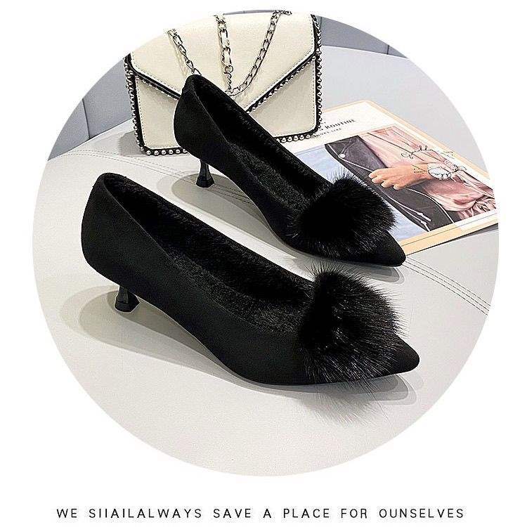 

2025 осень и зима новая тонкий каблук пушистые туфли женские каблук-рюмочка острый носок одинарные туфли женские высокий каблук бини норка хлопок женские туфли 33