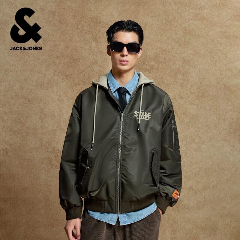 

Мужская стеганая куртка с капюшоном и вышивкой букв JACK&JONES M