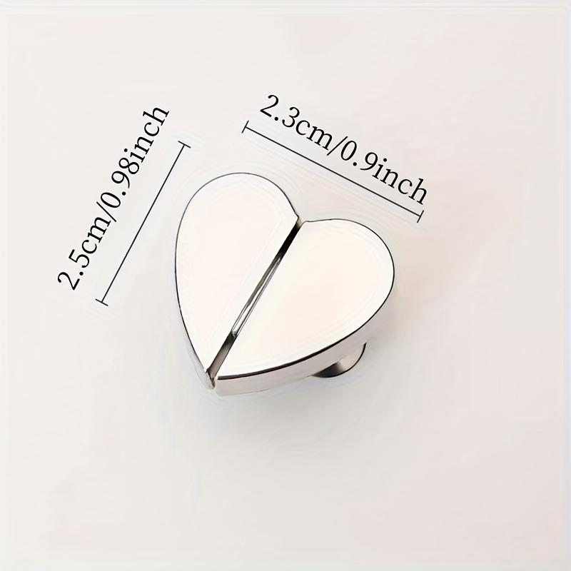 [Herzförmige Magnethaken] 4 Stück Herzförmige Magnethaken für Duschvorhänge aus Aluminiumlegierung | Beschwertes, auslaufsicheres und rutschfestes Design | Abnehmbarer Schnappverschluss