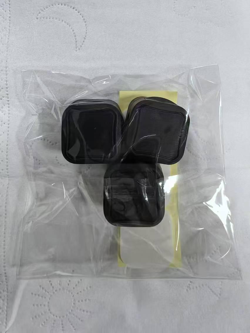 

Магнитный самоклеящийся органайзер для кабелей стола, мыши и зарядных устройств OPP bag 3 pieces чёрный