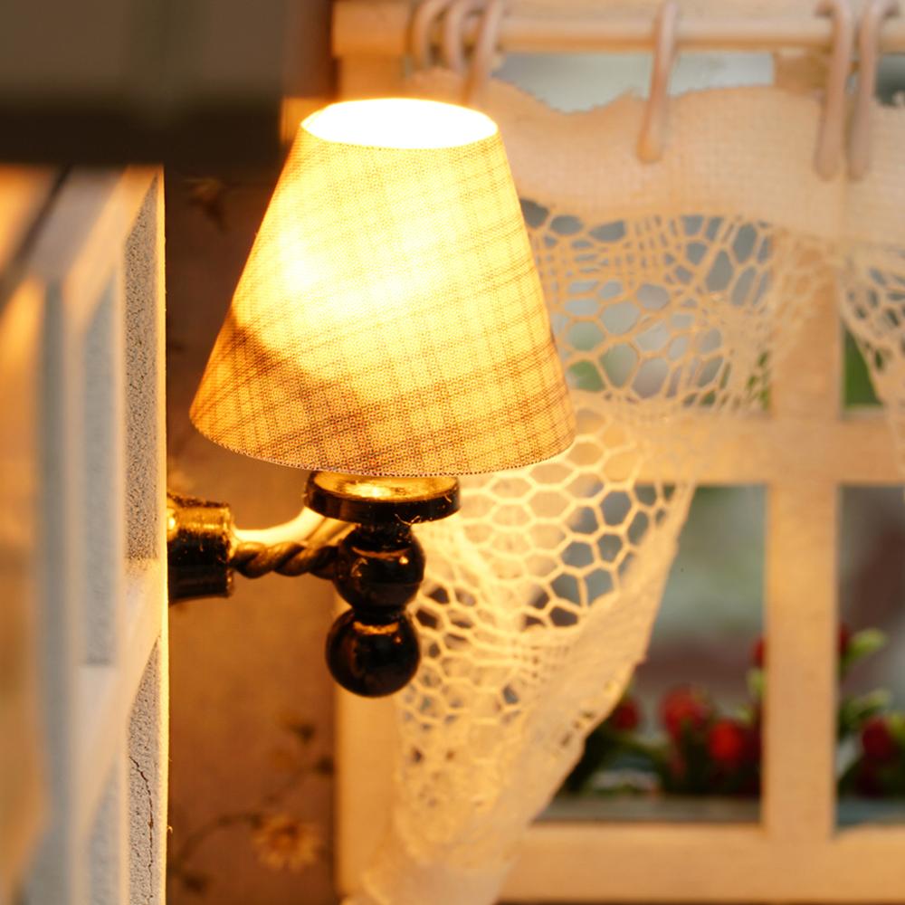 DIY Miniatur-Puppenhaus-Bausatz Realistisches Mini 3D-Holzhaus Zimmer Handwerk mit Möbeln LED-Lichtern Weihnachts-Geburtstagsgeschenk