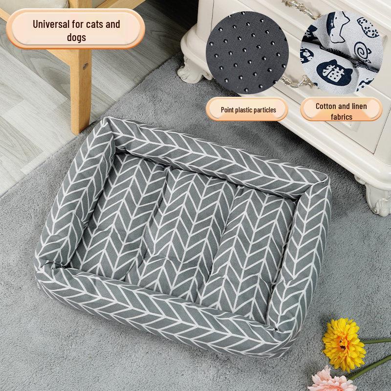 All-Season Pet Bed: Versatile Mat for Small to Large Dogs and Cats