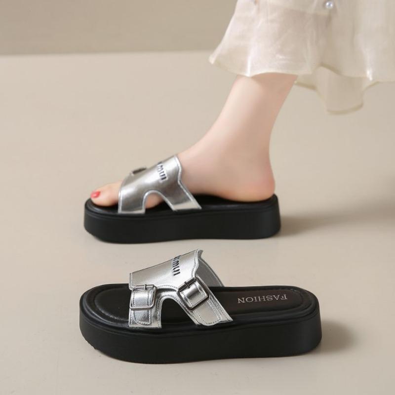 

Retro trend buckle slippers women s summer wear new beach shoes with skirt cool slippers 40