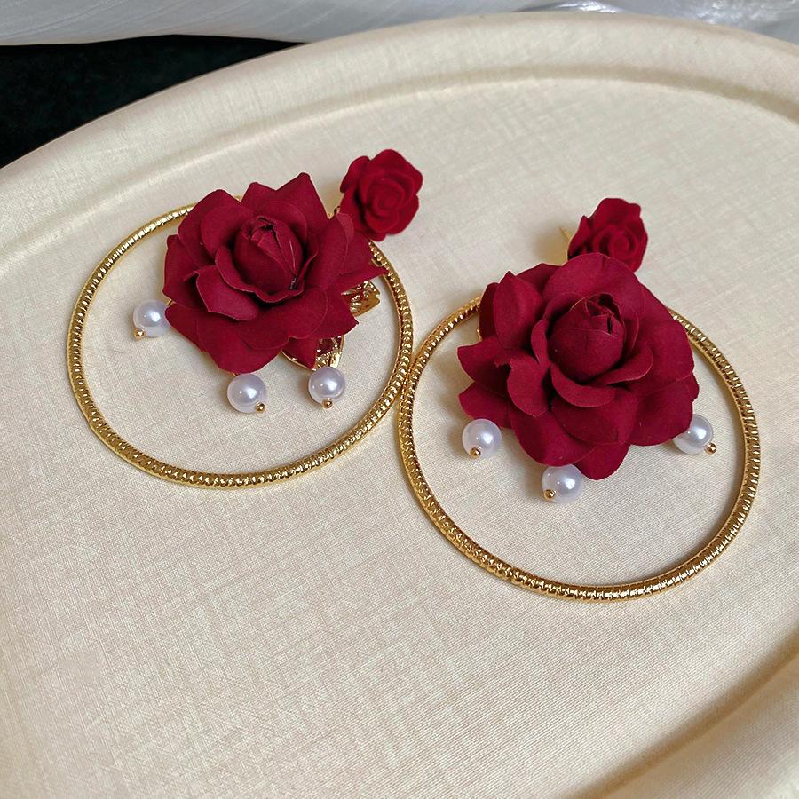 Fabric Rose Pearl Earrings for Women 2025 French Elegant Sweet Temperament Retro Drop Earring High-end Luxury Designer Jewelry