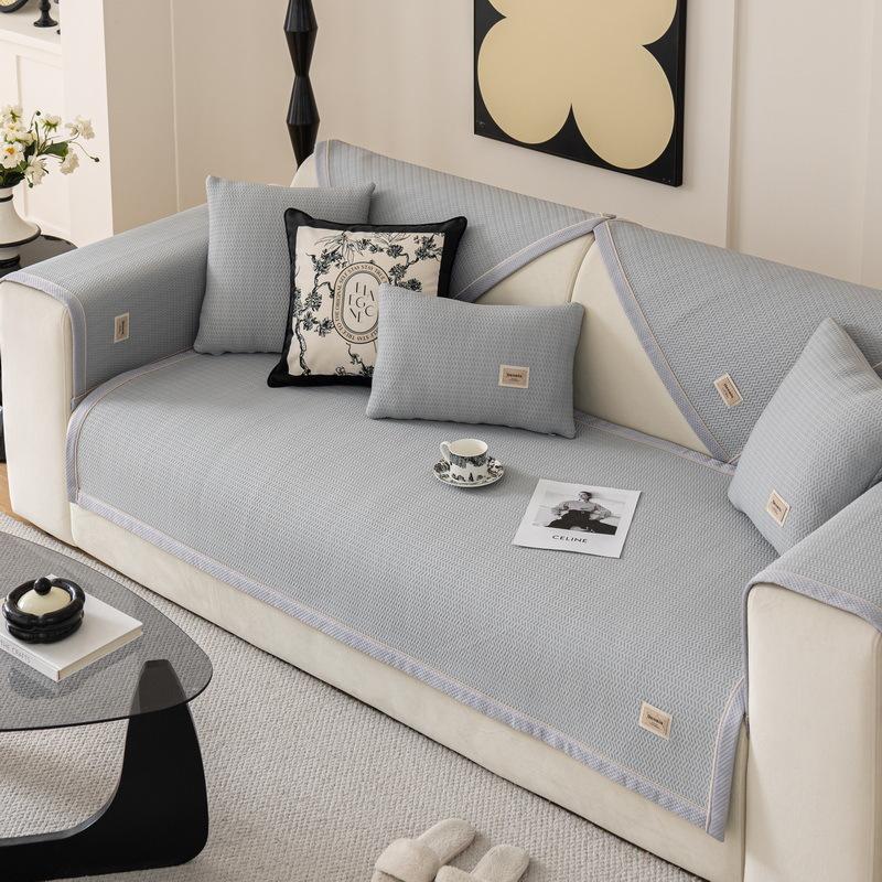 

Летний однотонный диванный коврик из ледяного шелка, нескользящий универсальный охлаждающий чехол для дивана, чехол для дивана для гостиной, вышивка, колос пшеницы, чехол для дивана 70x70cm 1pcs