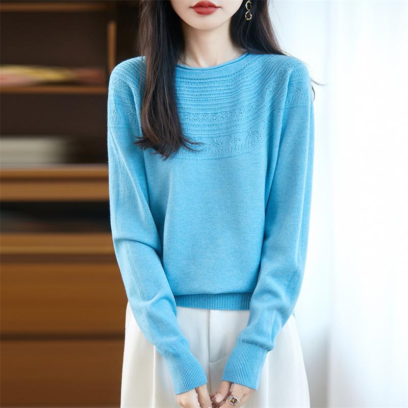 The New Autumn and Winter Style of Rolled-up Round-neck Loose-fitting Pullover Knitted Sweater with Long Sleeves Can Be Worn As A Base Layer