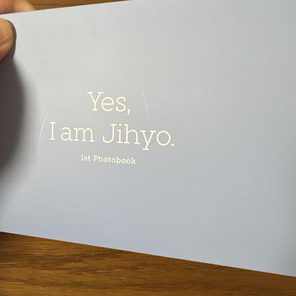 [USED] Yes, I am Jihyo TWICE Photobook