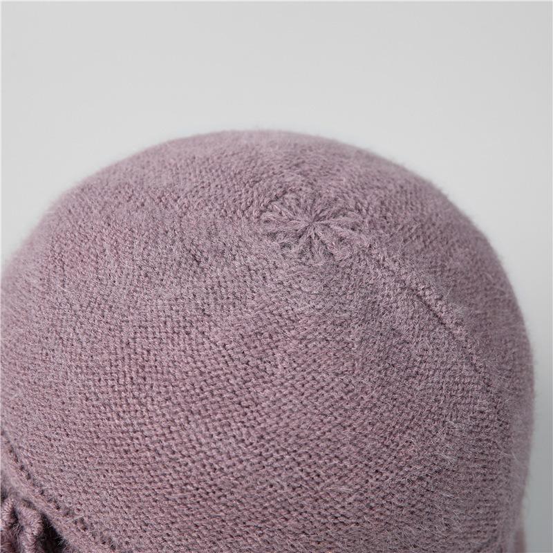 Middle mother hat female winter velvet warm wool hat in the elderly grandma grandma old man cotton hat scarf