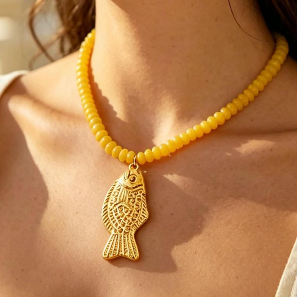 ZA Böhmische Perlenkette mit kleinem Fisch-Anhänger - Einzigartige Nischen-Schlüsselbein-Kette für Frauen