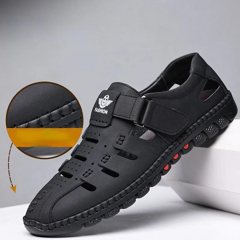2024 Sandali da Uomo Moda Sandalo in Pelle Traforato Traspirante Sandalo Casual Outdoor Antiscivolo Piatti Sandali da Spiaggia da Uomo Zapatos