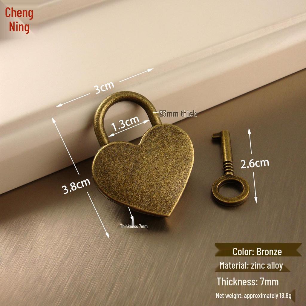 Peach Heart Padlock with Keys - Mini Dormitory Locker/Head Bag Lock