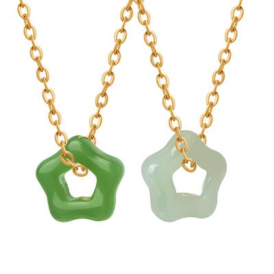 Wydrążony, wykwintny wisiorek w kształcie gwiazdy z jadeitu Hetian, nowy naszyjnik damski, temperament w stylu retro, nie blaknie, lekko luksusowy łańcuszek do obojczyka