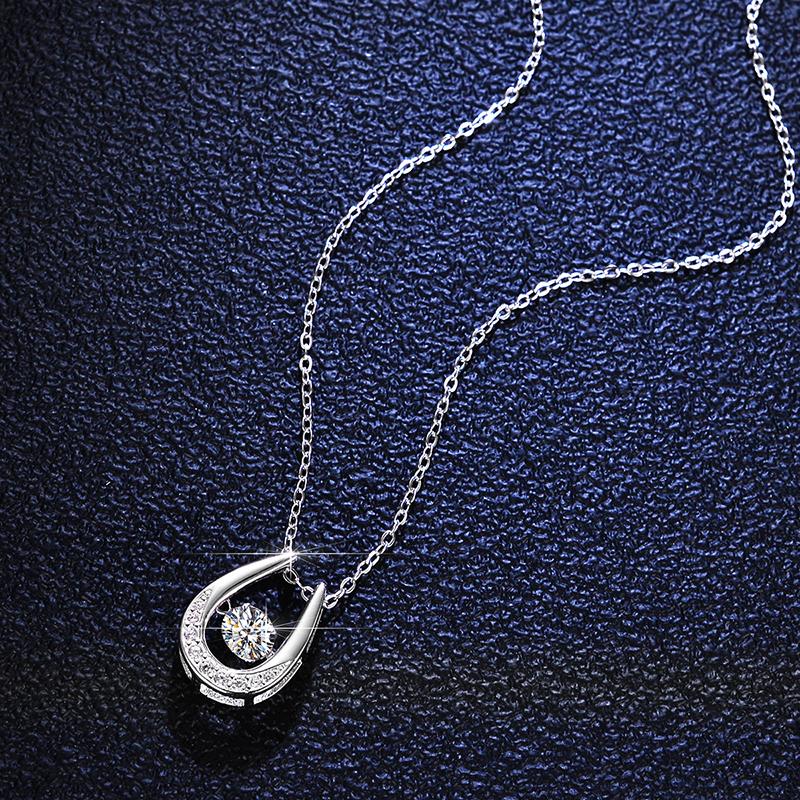Smyoue 1ct 0.5ct D Color Moissanite Necklace for Women Beating Heart S925 Silver Plated White Gold Pendant Wholesale