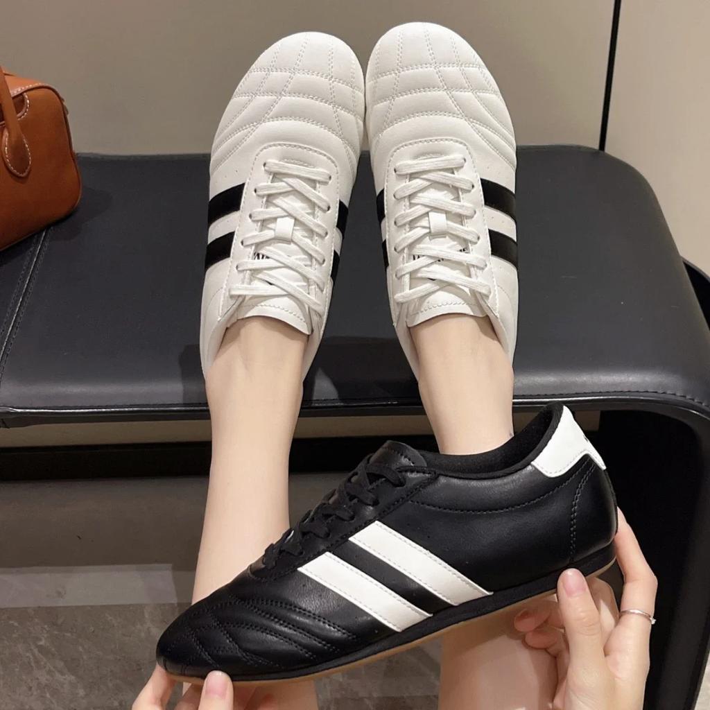 New Women Retro Casual Low Top Running Sneakers Anti-slip Wear-resistant Shoes Outdoor Fashion Lace Up Sneakers Zapatos De Mujer