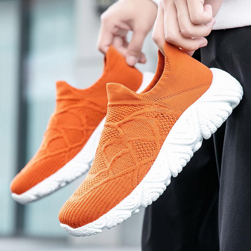 Breathable one-pedal breathable sneakers socks shoes light and comfortable rebound walking shoes commute running