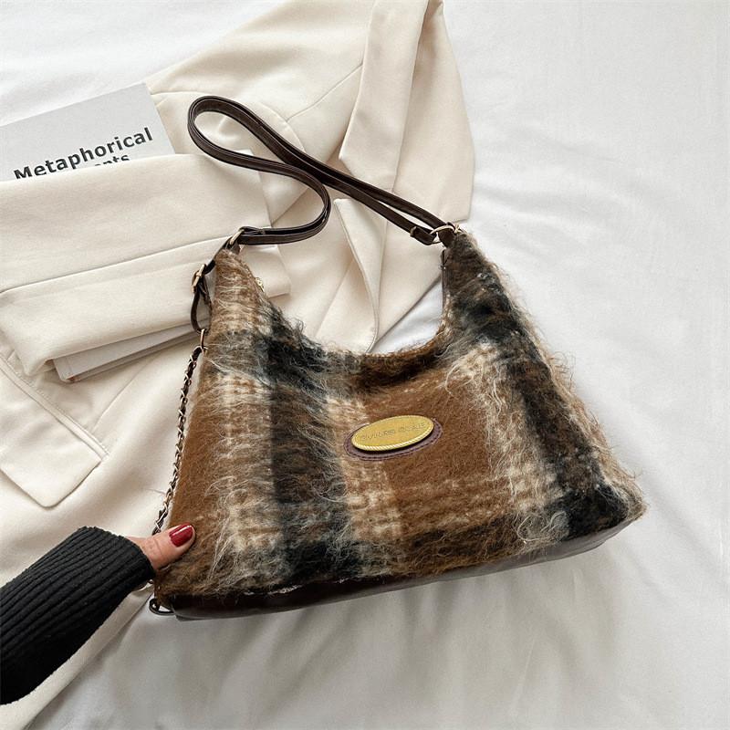 Versatile Medium Size Canvas Tote Bag Fashionable And Trendy For Everyday Use кофейный