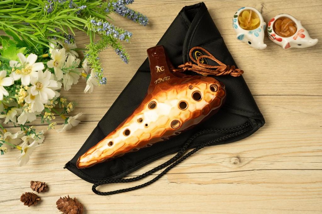 TNG Ocarina [AltoCAC  12-Hole  Emerald  Kiln-Change Glaze] High-Quality Ocarina for Tube Play (Includes Strap) Glazed Finish with Ocean Wave Pattern