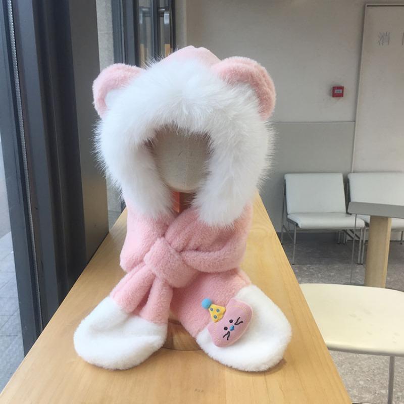 

Baby, keep warm in winter, cute Christmas bear splicing hat, scarf, integrated fleece, thickened ear protection hat. 3-10 years old