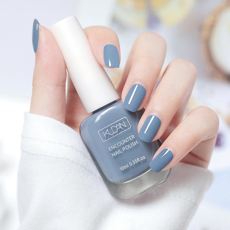 Long-Lasting Water-Based Peelable Nail Polish - No Lamp Needed, Quick-Drying, Colorfast, Perfect for Students and Salons.