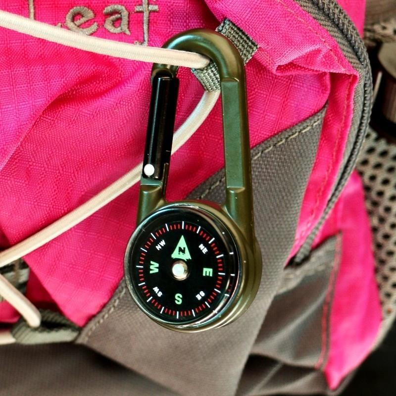 Practical New Multifunctional Smart Hiking Metal Plastic Carabiner Mini Compass Thermometer Keychain (Random Color)