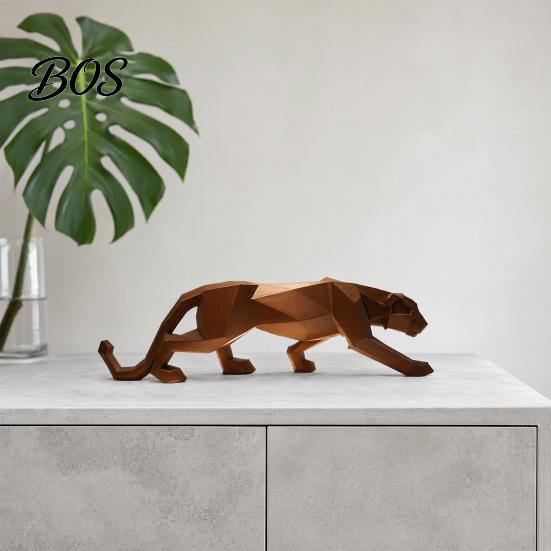 Creeping Cheetah Home Decoration 3D Printed Figurine, Compact Geometric Faceted Sculpture, Sleek Desktop Accessory Minimalist Leopard Statue