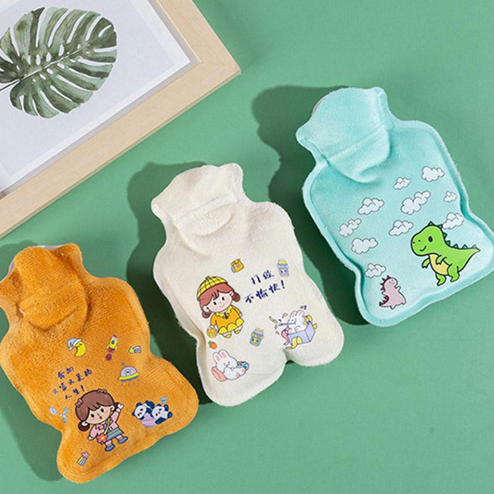 1PC Cute Cartoon Water Injection Plush Warm Water Bottle Portable Winter Winter Warmer Mini Chr E3E4