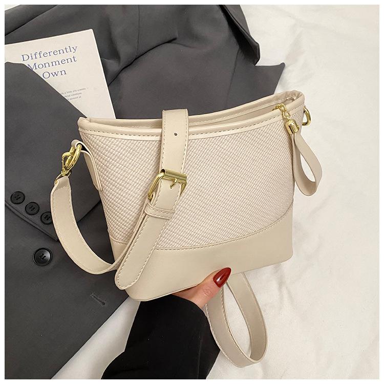 

Fashion trendy light luxury women s bags 2025 new messenger bags spring and summer bucket bags retro versatile high-quality textured shoulder bags