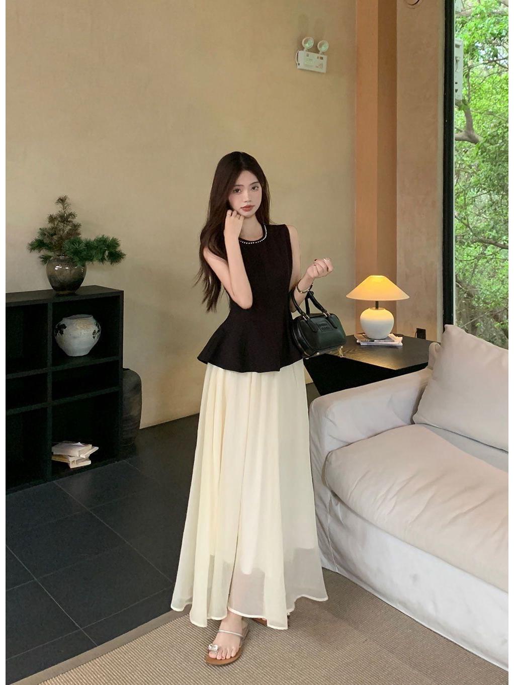 

Korean-Style Elegant Summer Two-Piece Skirt Set S