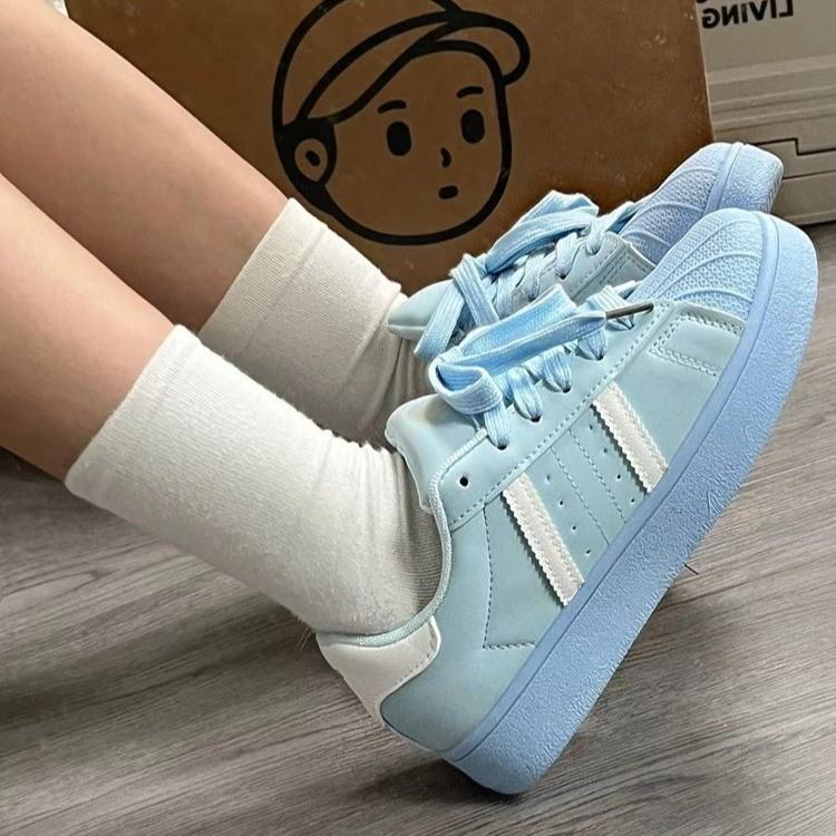 

МОДНЕ ВЗУТТЯ Чоловічі дихаючі спортивні кросівки Спортивне взуття для бігу Відкритий жіночий теніс Тренажер для тренажерного залу 40 небо синє кольору