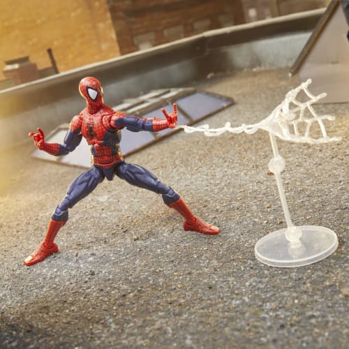 Hasbro Marvel Legends Maximum Series Spider-Man, Deluxe Spider-Man Comic Book Collectible 15cm Action Figure with Incredible Articulation and Amazing