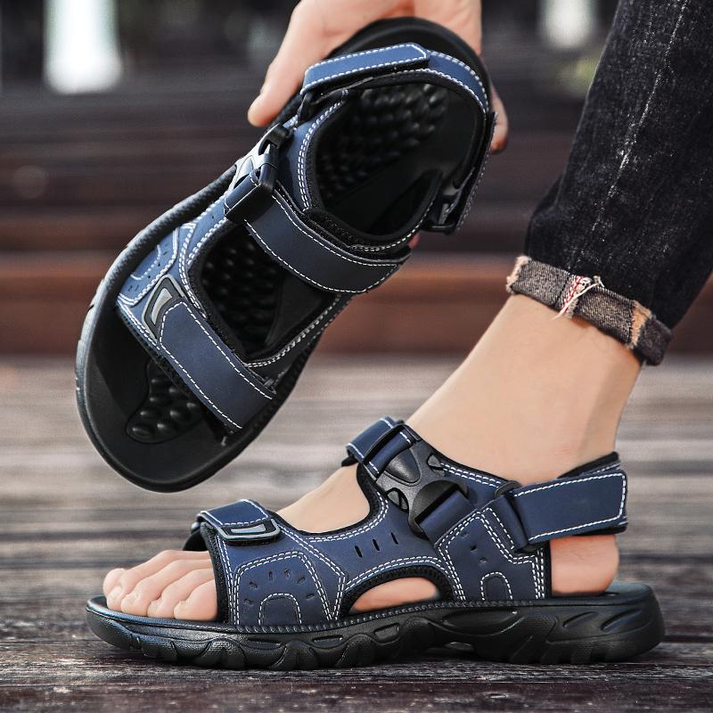 Sandals Men Summer Outdoor Casual Breathable Slippers Non-slip Wear-resistant Sporty Slippers Comfortable Light Hiking Shoes