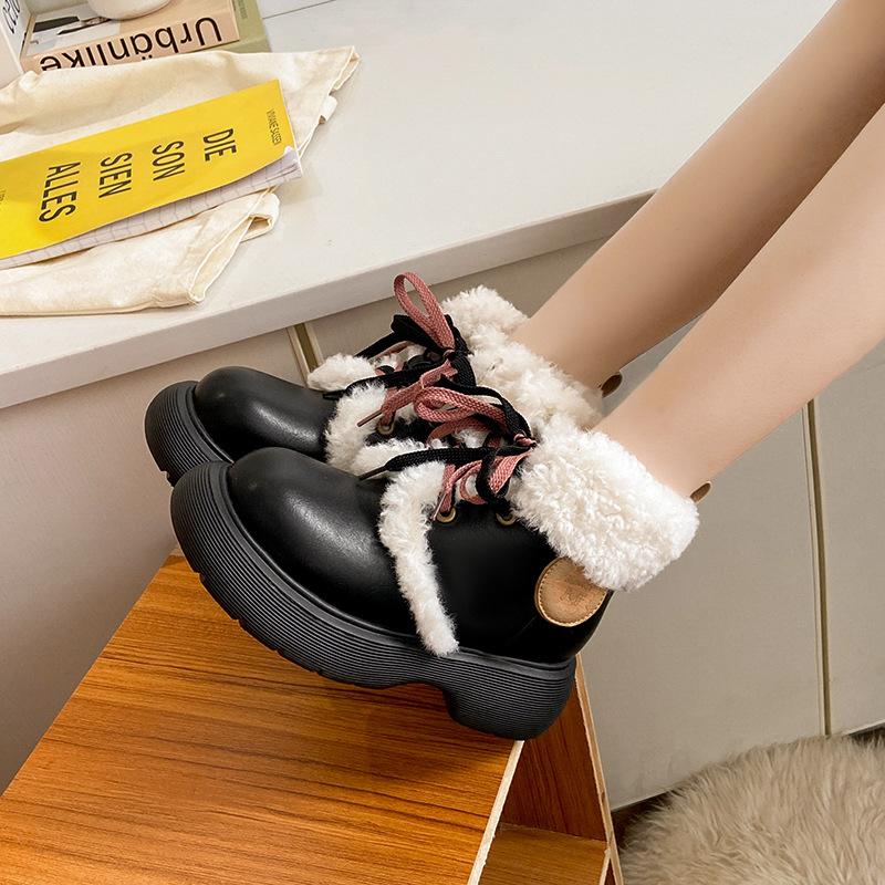 Cute Thick-soled Non-slip Snow Botas Female 2024 New Waterproof Warm Short Tube Cotton Boots Casual Versatile Winter Women Shoes