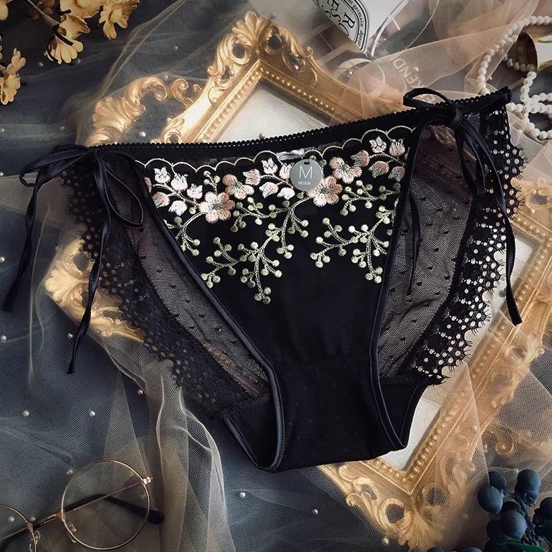 Sexy Strap Lace Edge Imperial Style Underwear Women's Mesh Comfortable Cotton Crotch Girls' Triangle Pants