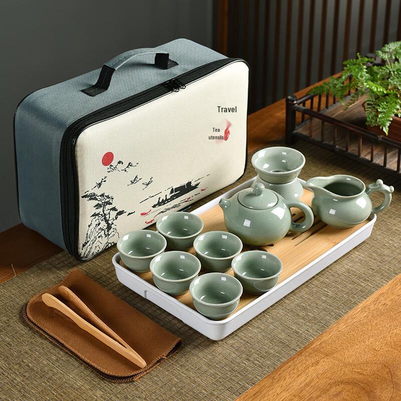 

Minimalist Ceramic Tea Ceremony Set