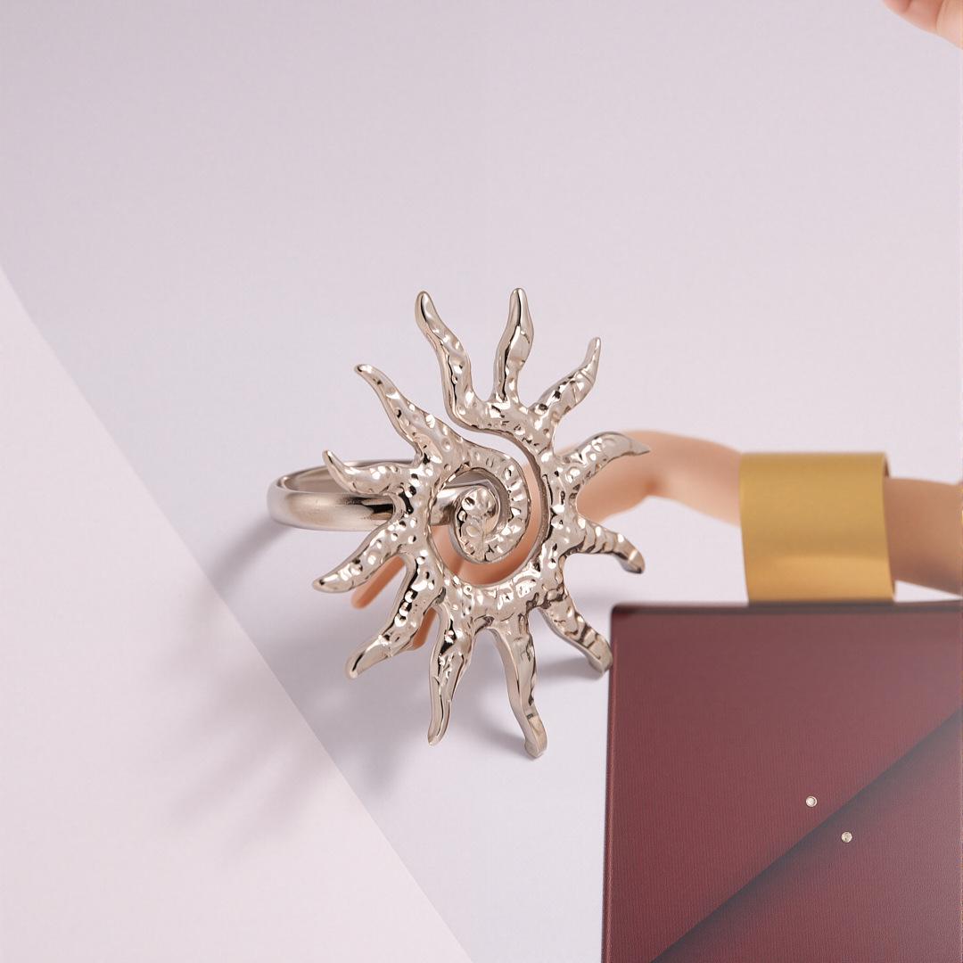 Retro Sunflower Titanium Steel Ring - Women s Fashionable Stainless Steel Jewelry Adjustable