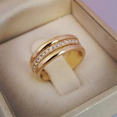 Baoshina Classic Wedding Women Ring Simple Finger Ring With Middle Paved Cz Stone Understated Delicate Female Engagement Jewelry