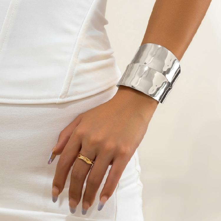 Modern Punk Bracelet Metal Bangles Geometric Arm Bracelet Wide Wrist Jewelry Metal Texture Present for Women and Girls