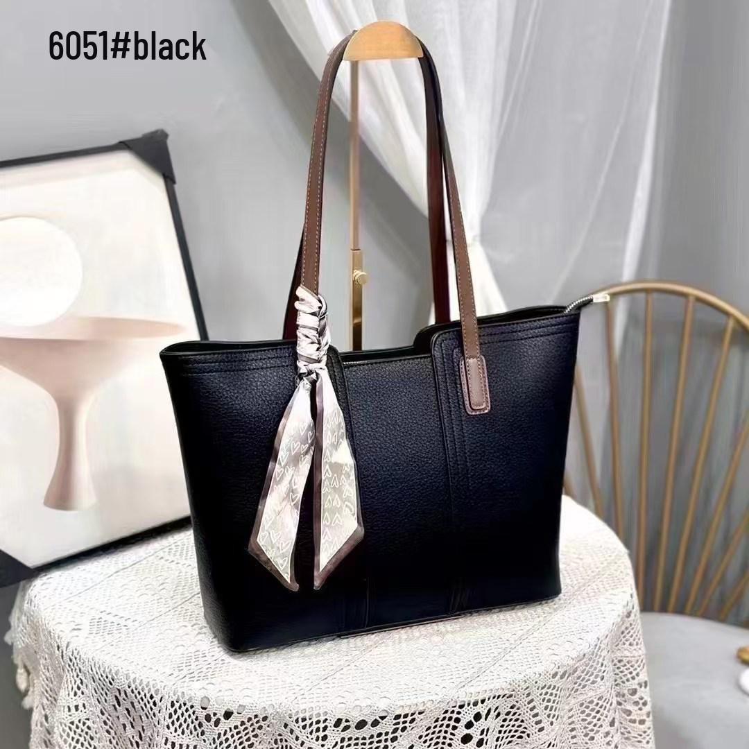 

Women s Large Capacity Fashion Tote Shoulder Bag - Trendy High-End Handbag for Work and Commute