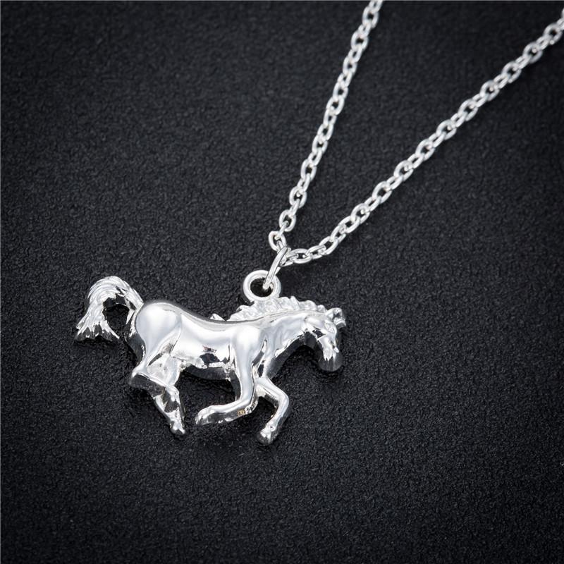 Vintage Horse Pendants Necklace for Men Women Animal Necklaces Jewelry Accessories Brithday Gifts
