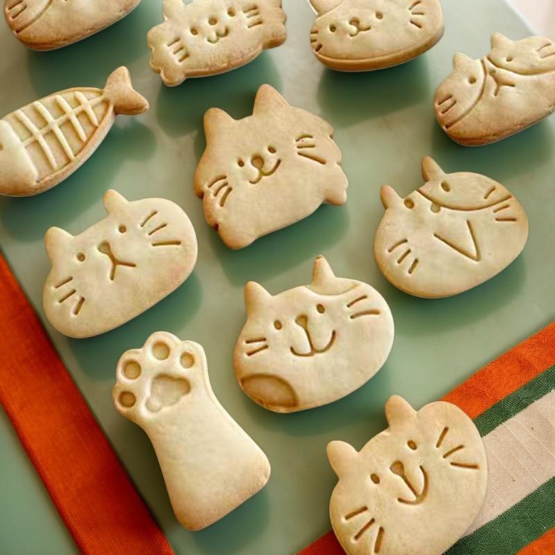 Cartoon Cat Fish Shape Cookie Stamps Cat Paw Biscuit Embossers Molds Fondant Cake Decoration Tools Outdoor Tableware