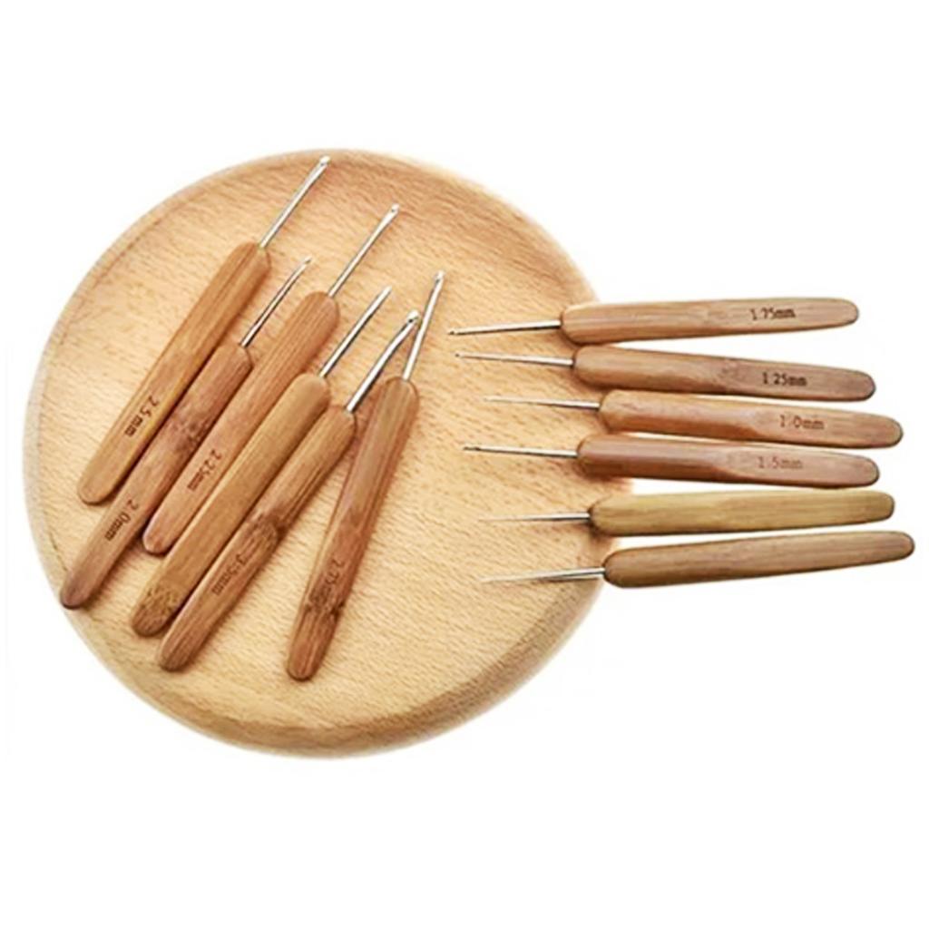 10pcs Crochet Hook Portable Practical Ergonomic Wooden Handle Metal Crochet Needle Knitting Tools