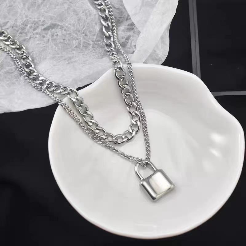Hip Hop Personality Flow Cold Wind Double Layer Stacked Lockhead Necklace Female Neutral Collarbone Chain Sweater Chain