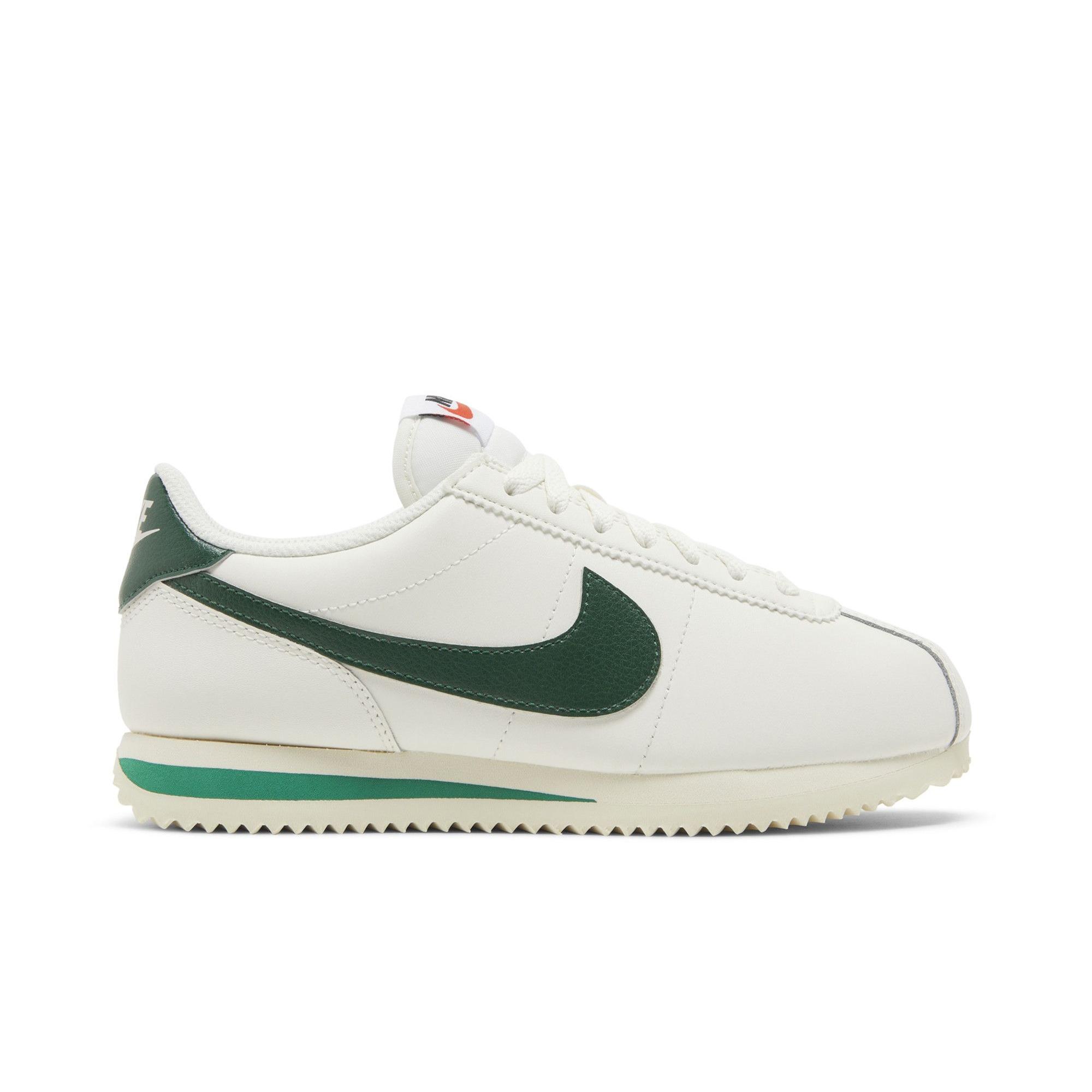 Nike Womens Cortez `Gorge Green` (women`s