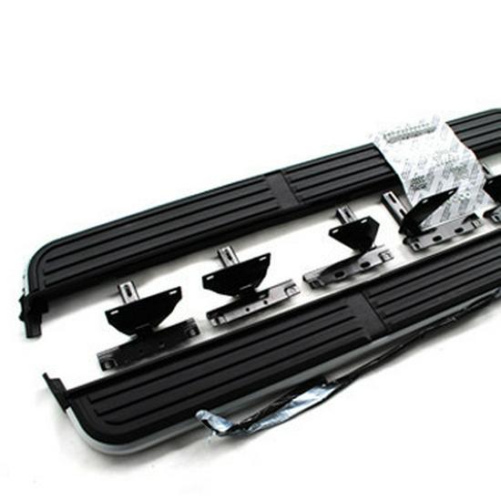Side Steps & Foot Pedals for Land Rover Discovery 4 & Freelander 2